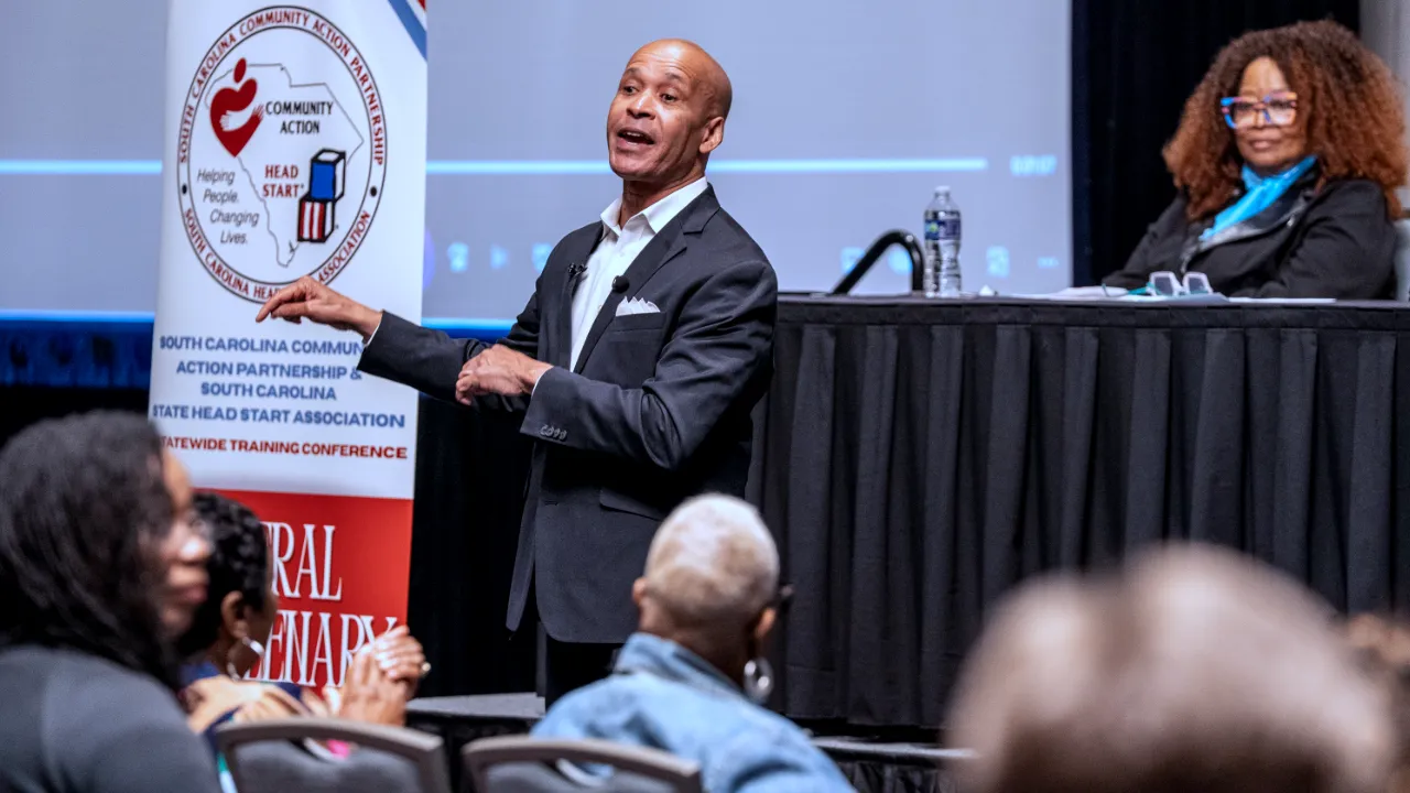 motivational speaker vs keynote speaker